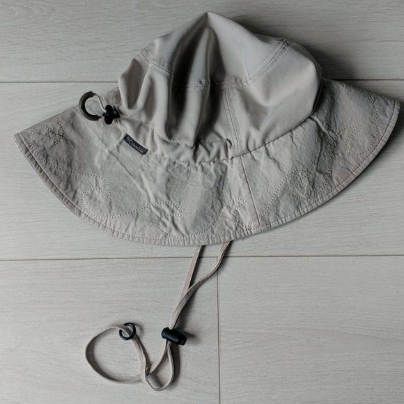 Columbia Bucket Hat - Picture 2 of 5